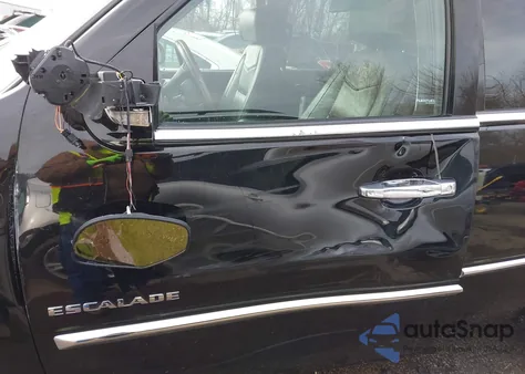 2013 Cadillac Escalade Platinum Edition from USA, damaged, VIN 1GYS4DEF5DR280043